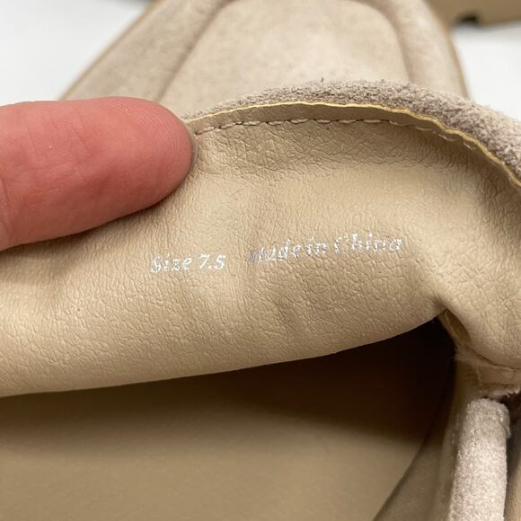 Dolce Vita Women's Elias Lug Sole Tailored Loafer Flats Dune Suede Size 7.5 - Picture 9 of 12